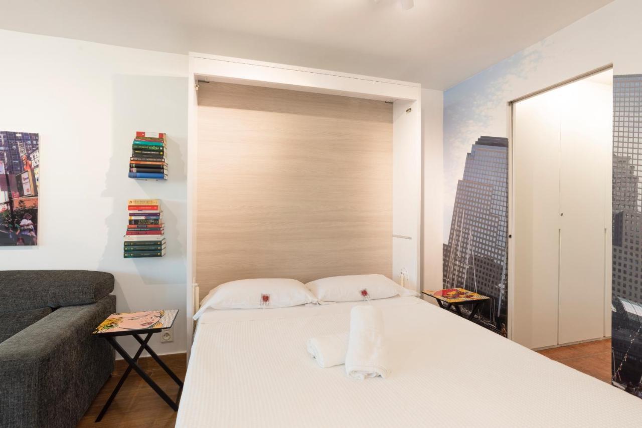 Jalon Playa Apartment Malaga Exterior photo
